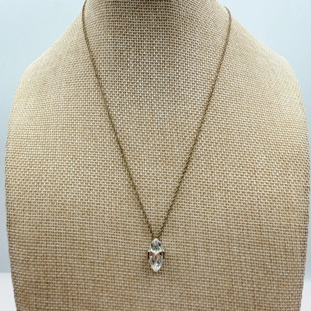 Vintage Y2K Avon Silver Tone Rope Chain Marquise Pendant Necklace Jewelry